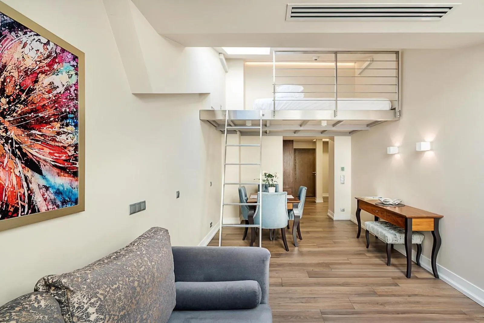 Aparthotel Best Views Krakow 2*,  Poland